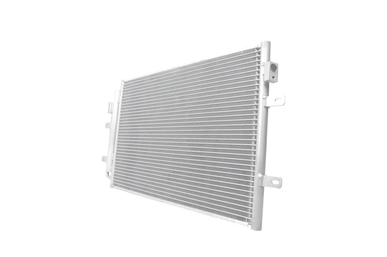 HELLA Kondenzátor klimatizácie 8FC 366 220-141